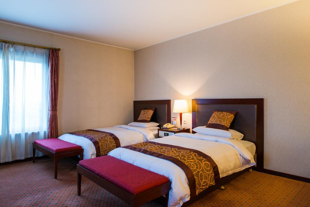 Shanghai International Airport Hotel Екстер'єр фото