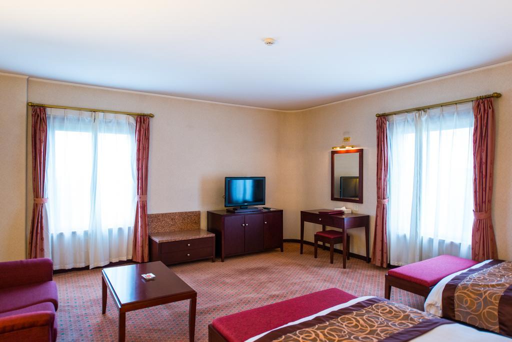 Shanghai International Airport Hotel Екстер'єр фото