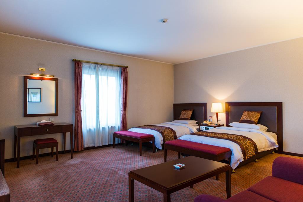 Shanghai International Airport Hotel Екстер'єр фото