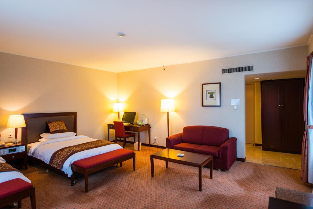 Shanghai International Airport Hotel Екстер'єр фото