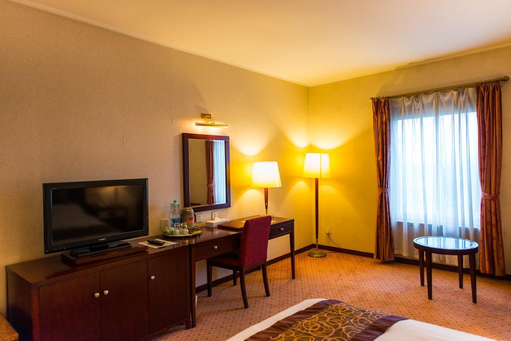 Shanghai International Airport Hotel Екстер'єр фото