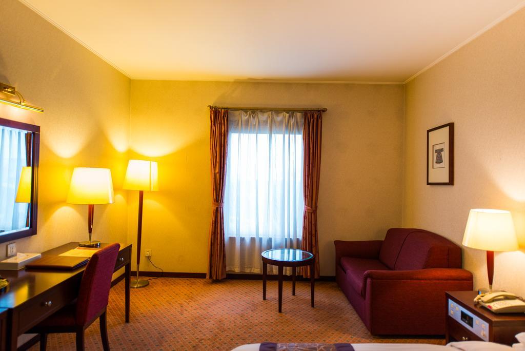 Shanghai International Airport Hotel Екстер'єр фото